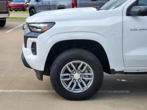 More photos of 2025 Chevrolet Colorado LT at Jim Norton Chevrolet, OK