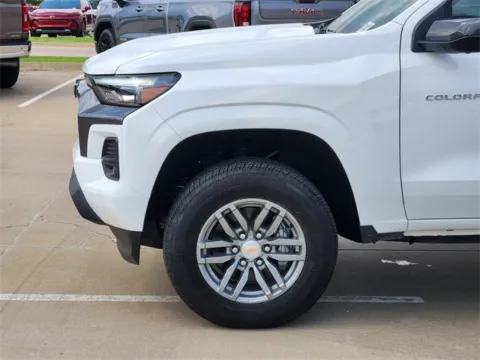 More photos of 2025 Chevrolet Colorado LT at Jim Norton Chevrolet, OK