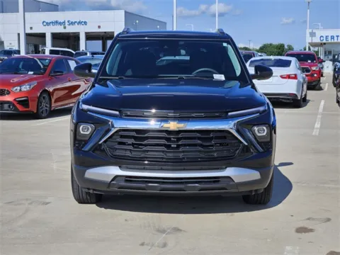 Photos of 2024 Chevrolet TrailBlazer LT for sale in Broken Arrow, OK at Jim Norton Chevrolet