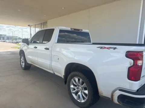 More photos of 2022 Chevrolet Silverado 1500 Custom at Jim Norton Chevrolet, OK