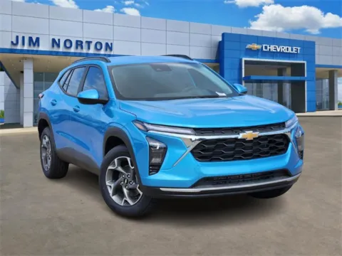 Blue 2025 Chevrolet Trax LT for sale in Broken Arrow, OK