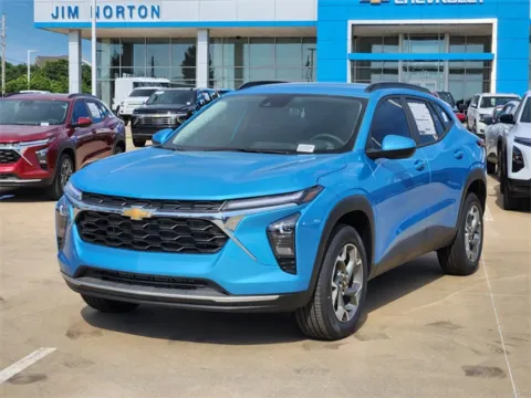 Photos of 2025 Chevrolet Trax LT for sale in Broken Arrow, OK at Jim Norton Chevrolet