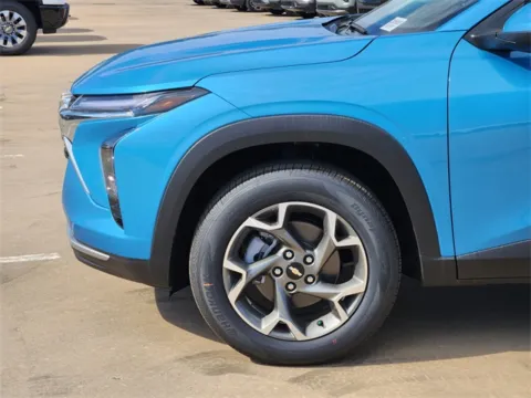 More photos of 2025 Chevrolet Trax LT at Jim Norton Chevrolet, OK