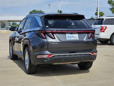 More photos of 2022 Hyundai Tucson SEL at Jim Norton Chevrolet, OK