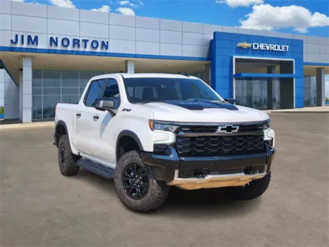 White 2025 Chevrolet Silverado 1500 ZR2 for sale in Broken Arrow, OK