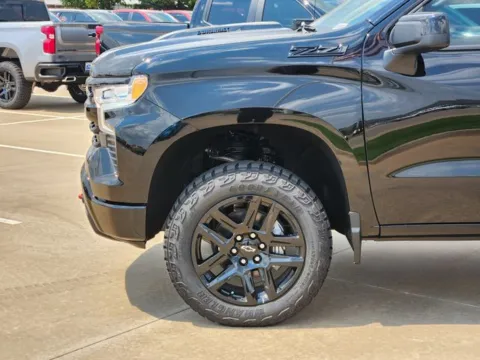 More photos of 2025 Chevrolet Silverado 1500 LT Trail Boss at Jim Norton Chevrolet, OK
