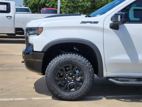 More photos of 2025 Chevrolet Silverado 1500 ZR2 at Jim Norton Chevrolet, OK