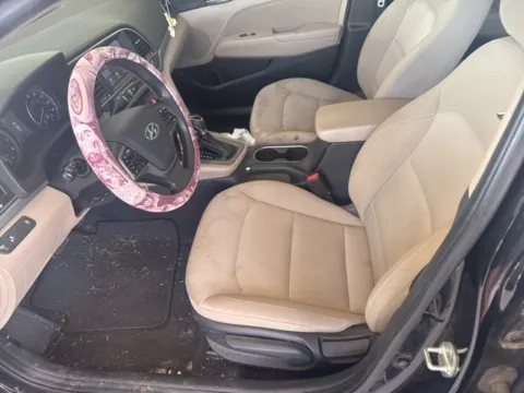 More photos of 2018 Hyundai Elantra SEL at Jim Norton Chevrolet, OK