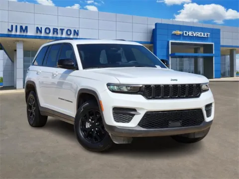 White 2024 Jeep Grand Cherokee Altitude for sale in Broken Arrow, OK