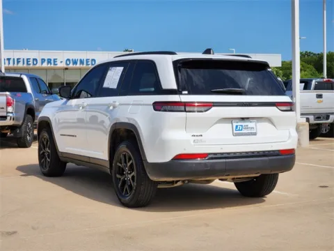 More photos of 2024 Jeep Grand Cherokee Altitude at Jim Norton Chevrolet, OK