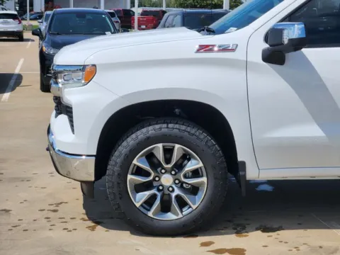 More photos of 2025 Chevrolet Silverado 1500 LT at Jim Norton Chevrolet, OK