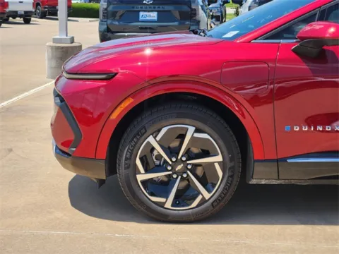 More photos of 2025 Chevrolet Equinox EV LT at Jim Norton Chevrolet, OK