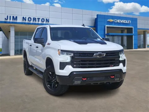 White 2024 Chevrolet Silverado 1500 LT Trail Boss for sale in Broken Arrow, OK