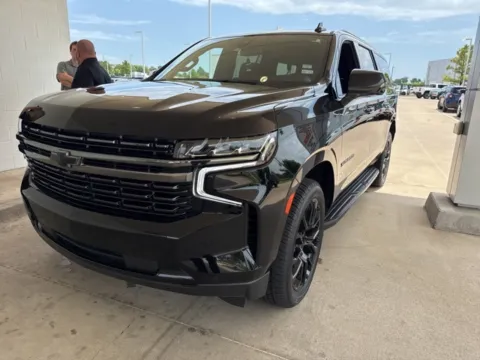 Black 2022 Chevrolet Suburban RST for sale in Broken Arrow, OK