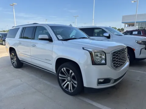 White 2019 GMC Yukon XL Denali for sale in Broken Arrow, OK