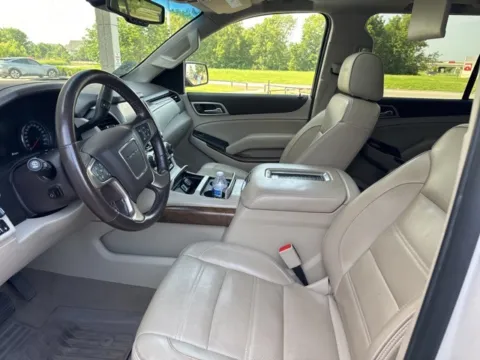 More photos of 2019 GMC Yukon XL Denali at Jim Norton Chevrolet, OK
