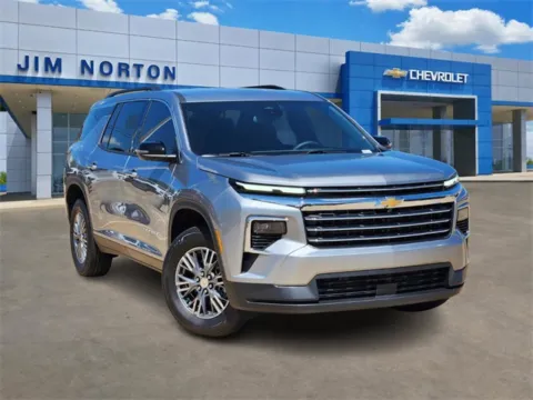 Gray 2025 Chevrolet Traverse LT for sale in Broken Arrow, OK