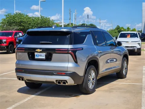 Another view of 2025 Chevrolet Traverse LT for sale in Broken Arrow, OK at Jim Norton Chevrolet