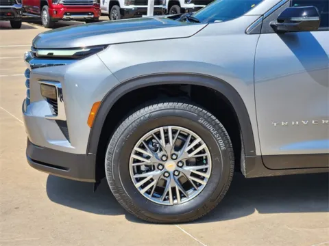 More photos of 2025 Chevrolet Traverse LT at Jim Norton Chevrolet, OK