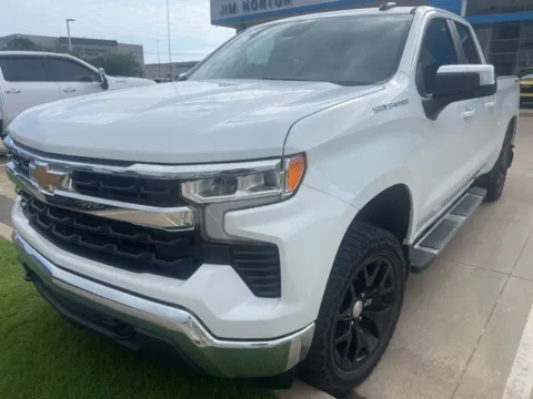 White 2023 Chevrolet Silverado 1500 LT for sale in Broken Arrow, OK