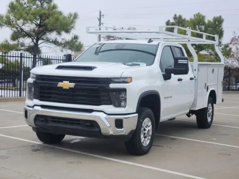 Photos of 2025 Chevrolet Silverado 2500HD Work Truck for sale in Broken Arrow, OK at Jim Norton Chevrolet