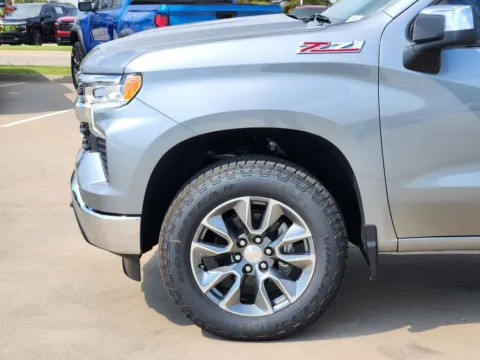 More photos of 2026 Chevrolet Silverado 1500 LT at Jim Norton Chevrolet, OK