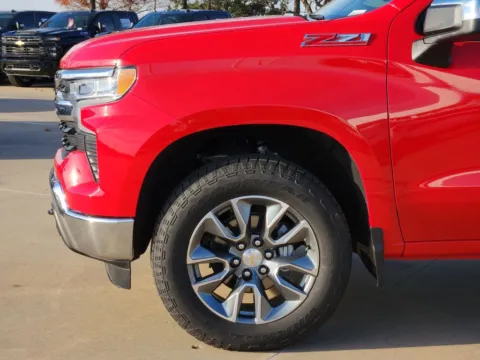 More photos of 2026 Chevrolet Silverado 1500 LT at Jim Norton Chevrolet, OK