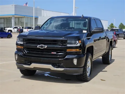 Another view of 2018 Chevrolet Silverado 1500 LT for sale in Broken Arrow, OK at Jim Norton Chevrolet