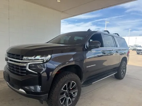 Gray 2022 Chevrolet Suburban LT for sale in Broken Arrow, OK