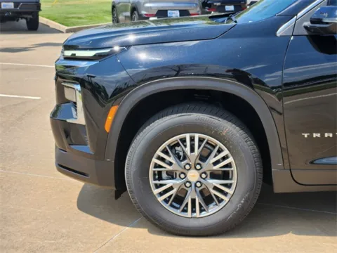 More photos of 2026 Chevrolet Traverse LT at Jim Norton Chevrolet, OK