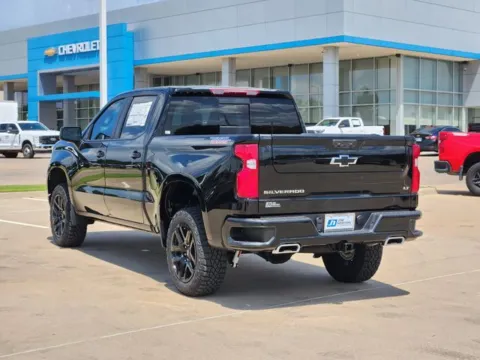 More photos of 2025 Chevrolet Silverado 1500 LT Trail Boss at Jim Norton Chevrolet, OK