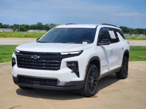 Photos of 2026 Chevrolet Traverse LT for sale in Broken Arrow, OK at Jim Norton Chevrolet