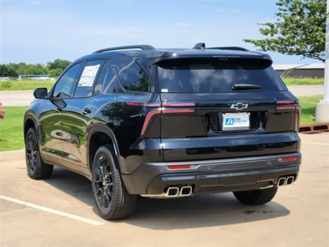 More photos of 2026 Chevrolet Traverse LT at Jim Norton Chevrolet, OK
