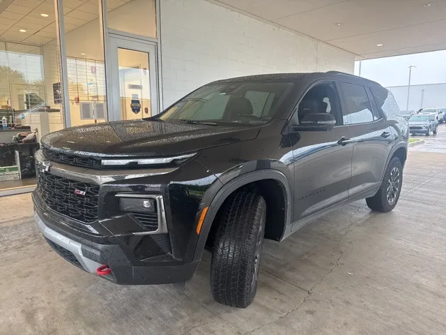Black 2024 Chevrolet Traverse Z71 for sale in Broken Arrow, OK
