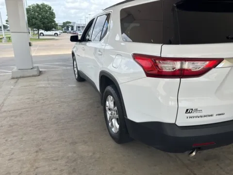 More photos of 2019 Chevrolet Traverse LT at Jim Norton Chevrolet, OK