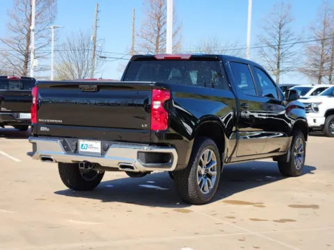 More photos of 2026 Chevrolet Silverado 1500 LT at Jim Norton Chevrolet, OK