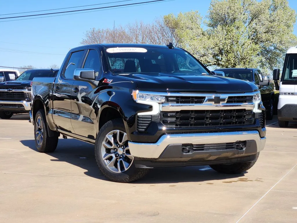 Black 2026 Chevrolet Silverado 1500 LT for sale in Broken Arrow, OK