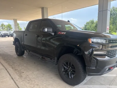 Black 2019 Chevrolet Silverado 1500 LT Trail Boss for sale in Broken Arrow, OK