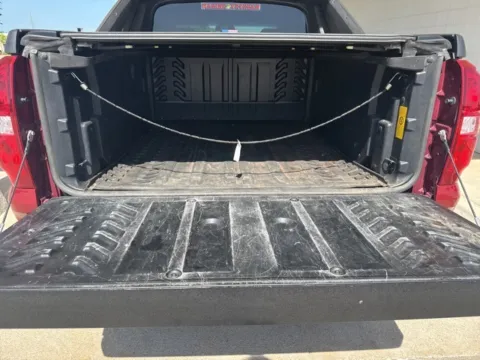 More photos of 2007 Chevrolet Avalanche 1500 LT at Jim Norton Chevrolet, OK