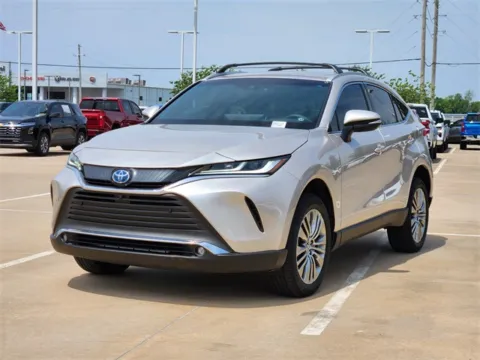 Another view of 2024 Toyota Venza Limited for sale in Broken Arrow, OK at Jim Norton Chevrolet
