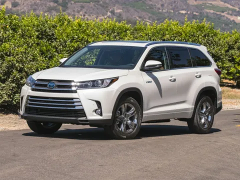 White 2017 Toyota Highlander for sale in Broken Arrow, OK