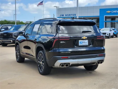 More photos of 2025 Chevrolet Traverse LT at Jim Norton Chevrolet, OK