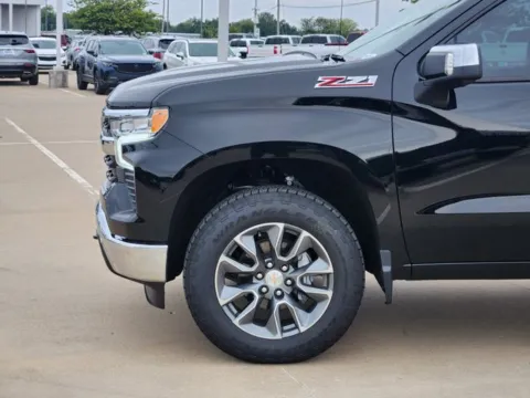 More photos of 2026 Chevrolet Silverado 1500 LT at Jim Norton Chevrolet, OK