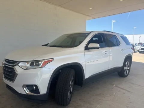 Photos of 2018 Chevrolet Traverse 3LT for sale in Broken Arrow, OK at Jim Norton Chevrolet