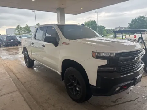 White 2021 Chevrolet Silverado 1500 LT Trail Boss for sale in Broken Arrow, OK