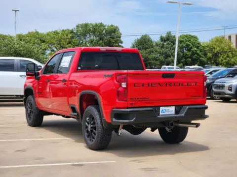 More photos of 2025 Chevrolet Silverado 2500HD Custom at Jim Norton Chevrolet, OK