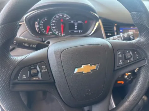 More photos of 2021 Chevrolet Trax LS at Jim Norton Chevrolet, OK