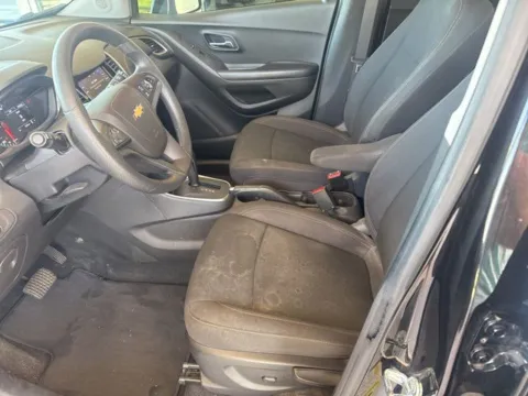 More photos of 2021 Chevrolet Trax LS at Jim Norton Chevrolet, OK