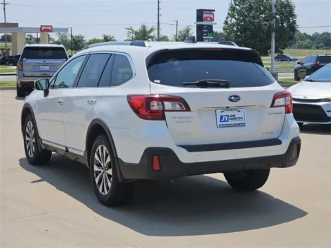 More photos of 2018 Subaru Outback 2.5i at Jim Norton Chevrolet, OK