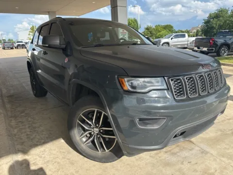 Gray 2017 Jeep Grand Cherokee Trailhawk for sale in Broken Arrow, OK